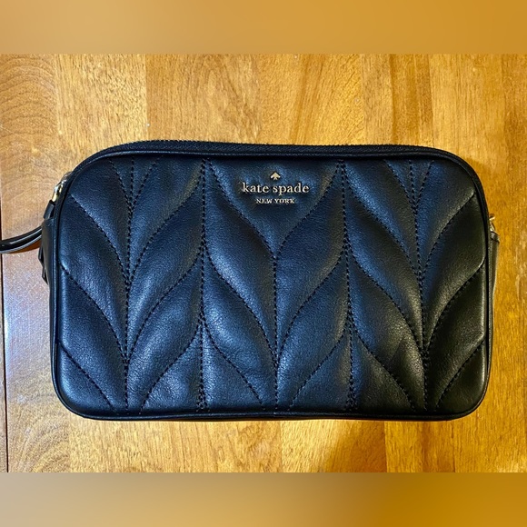 SOLD❗️New Kate Spade Briar Lane Quilted Crossbody - Picture 4 of 9